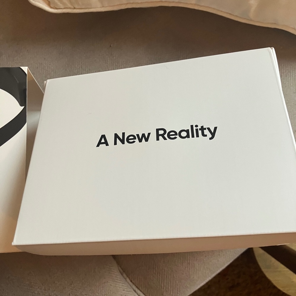 Virtual reality headset